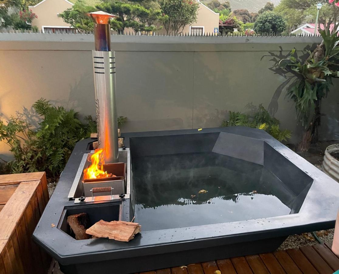 Seven On Flora- Hot Tub, Modern With Amazing Outside Area Villa Херманус Екстериор снимка